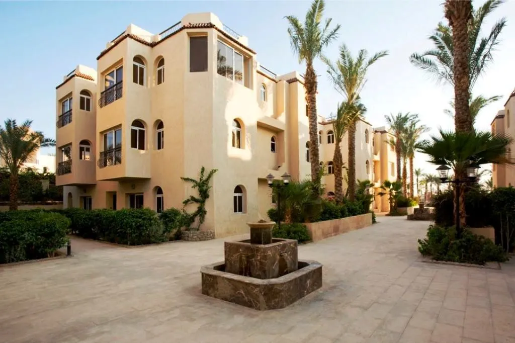 Royal Naama Bay Resort фото 2