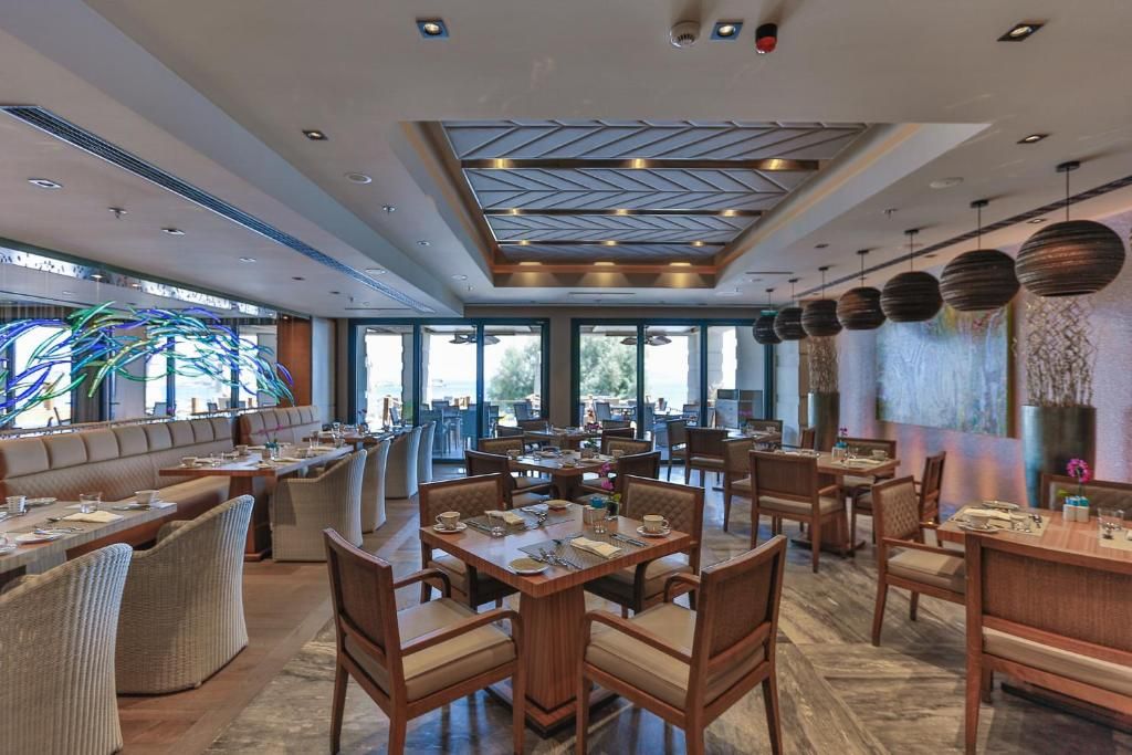Caresse a Luxury Collection Resort & Spa фото 68