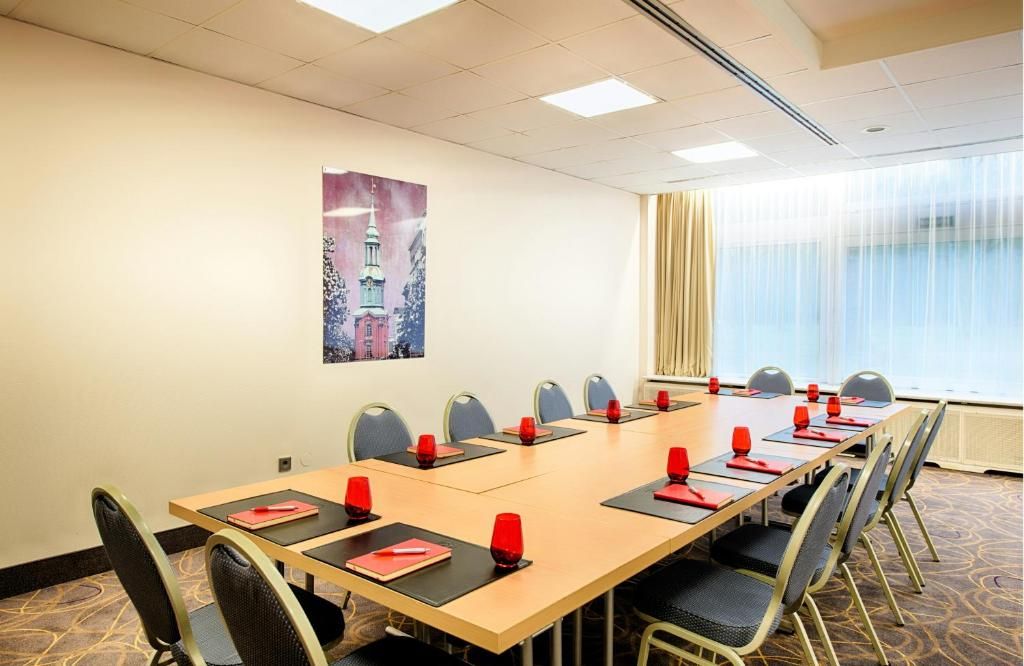 Leonardo Hotel Hamburg City Nord фото 62