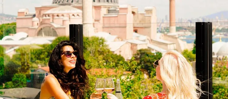 Фото отеля Sura Design Hotel & Suites