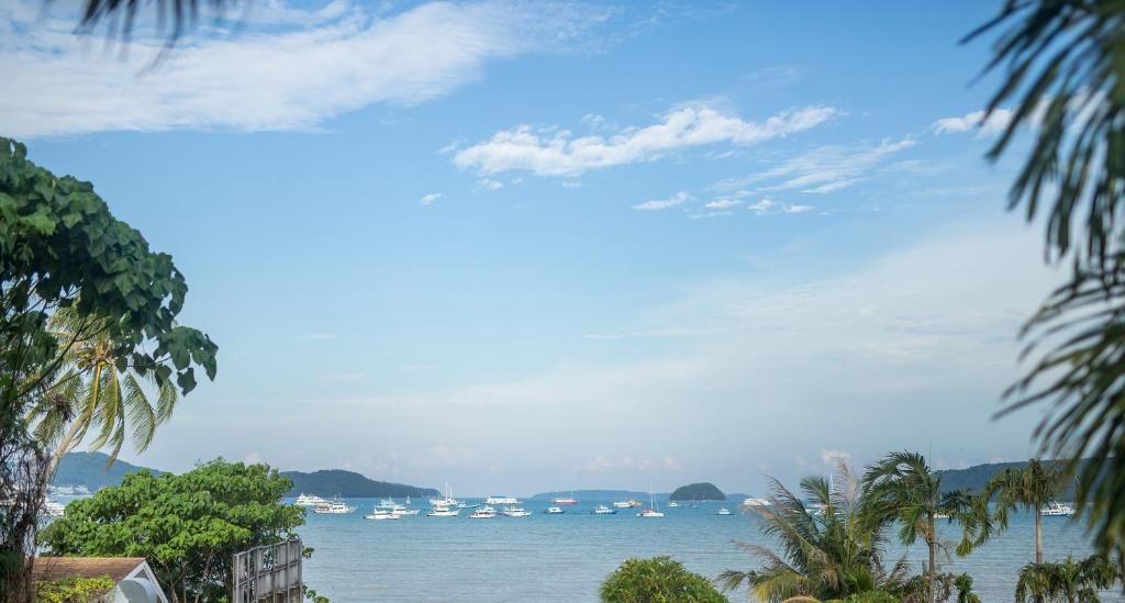 Andaman Seafront Villa Phuket фото 19