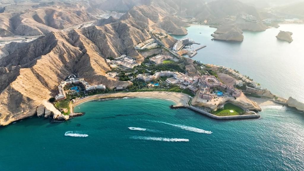 Hilton Muscat Al Bandar фото 44