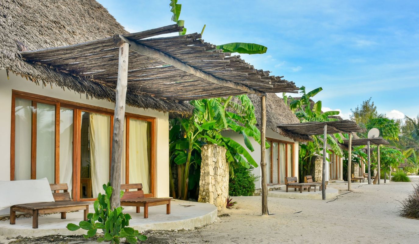 Zanbluu Beach Hotel фото 1