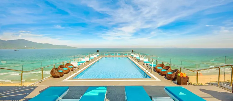 Фото отеля Yarra Ocean Suites Danang