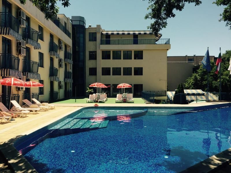 Blue Sky Hotel - All Inclusive фото 2