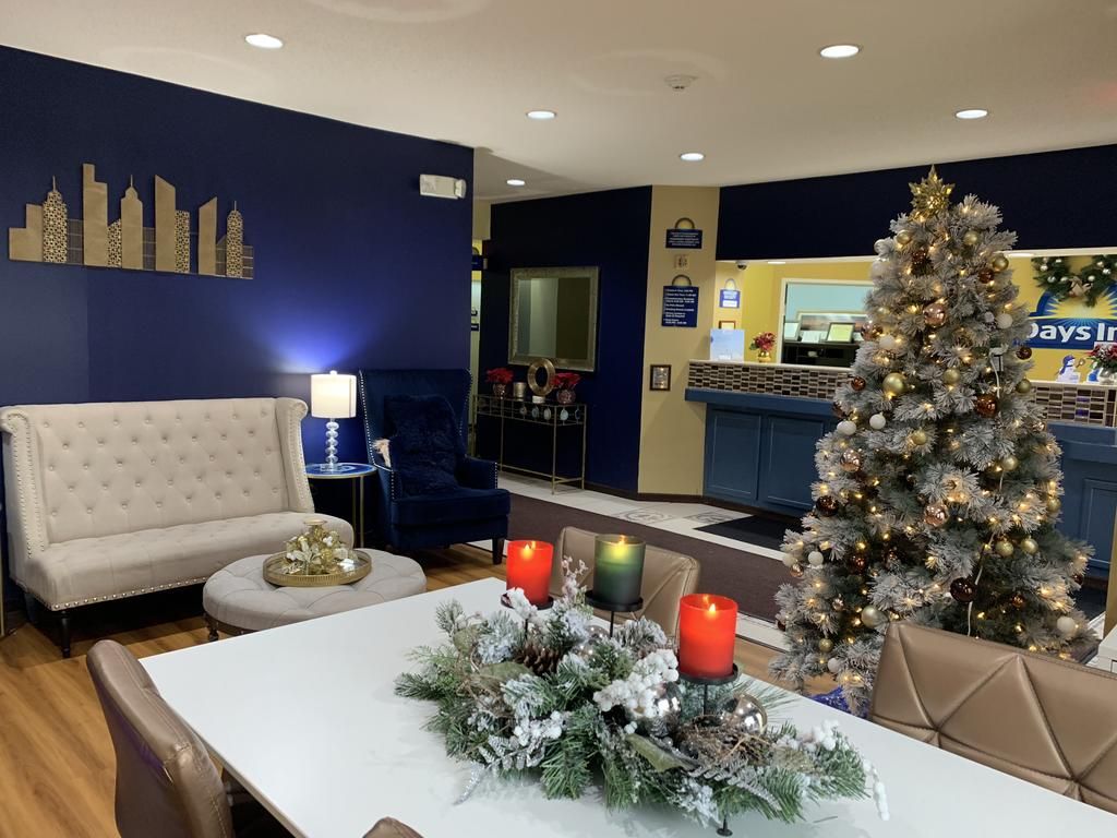 Days Inn & Suites by Wyndham Harvey / Chicago Southland фото 4