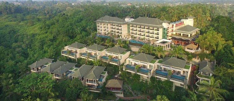 Фото отеля SereS Springs Resort