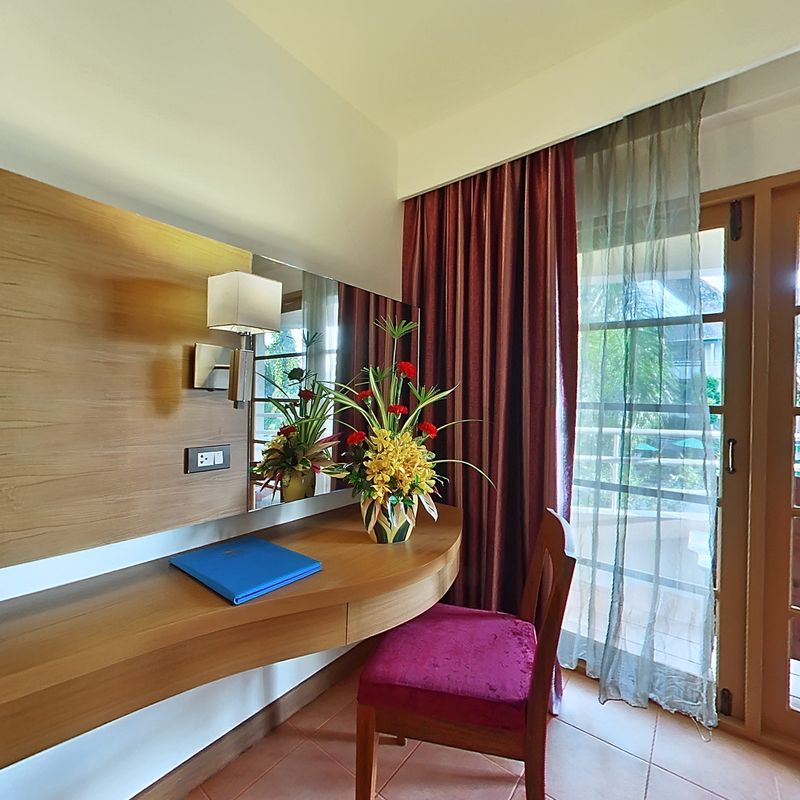 Thara Patong Beach Resort & Spa фото 58
