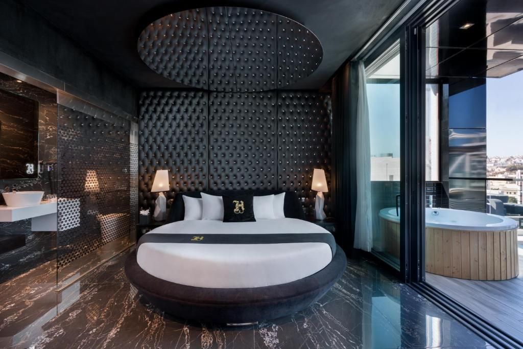 Hugo's Boutique Hotel - Adults Only фото 29