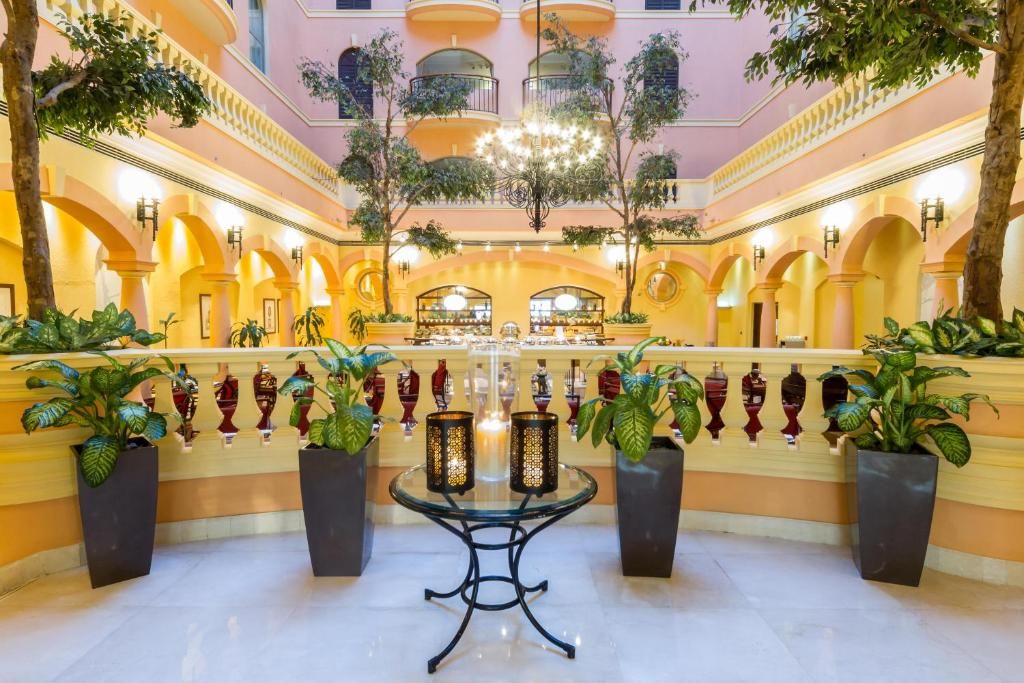 Grand Excelsior Hotel Deira фото 32