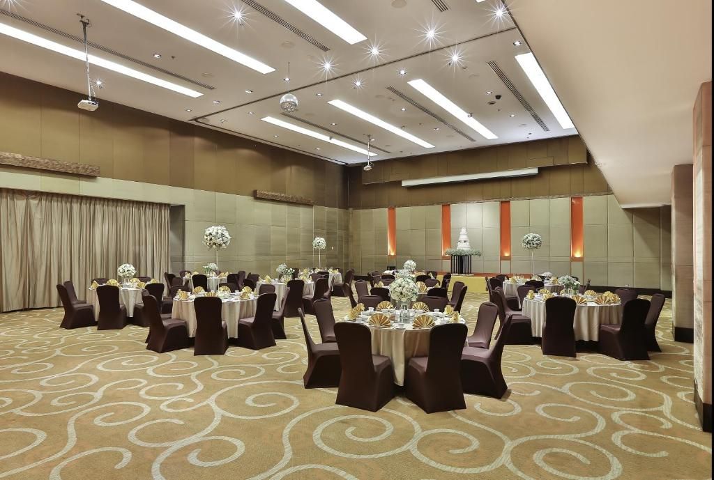 Eastin Hotel Makkasan фото 45