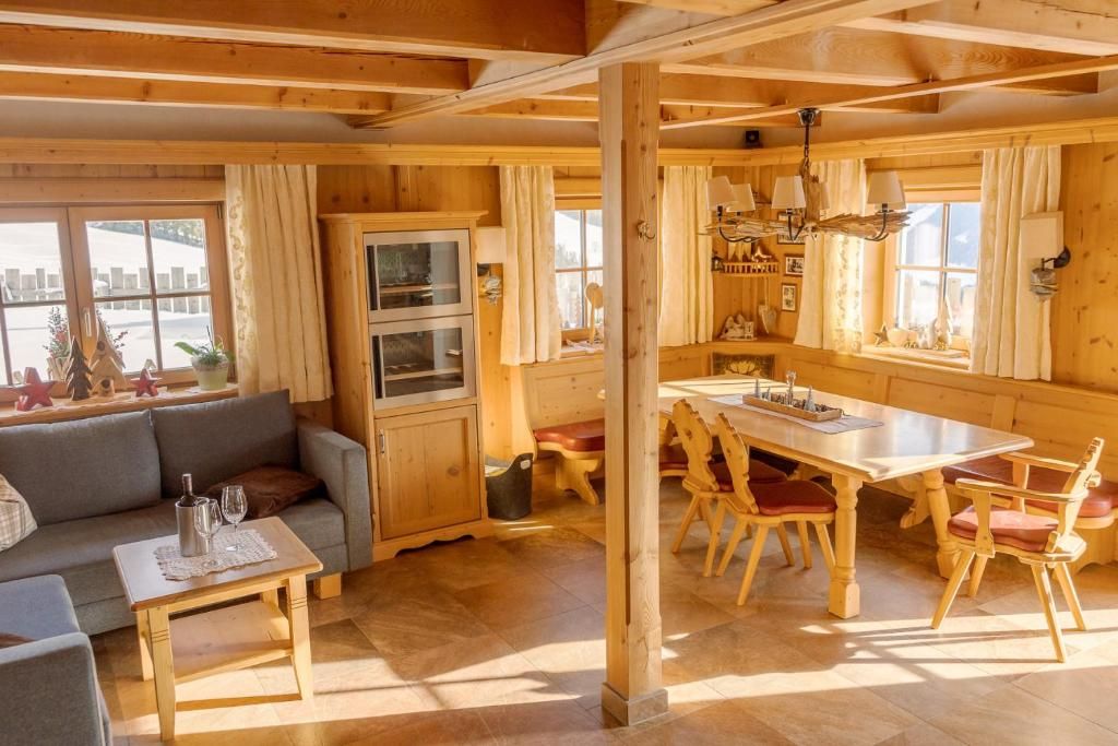 Alpine Deluxe Chalet Wallegg-Lodge фото 25