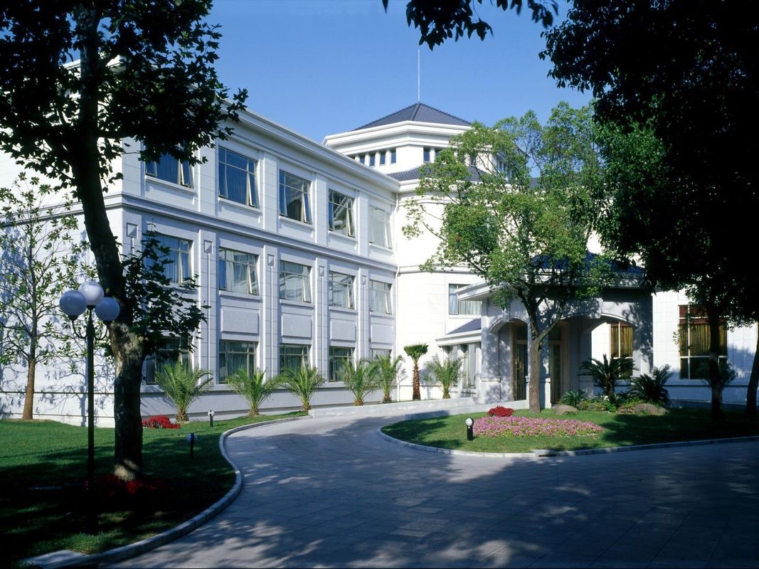 Hong Qiao State Guest фото 11
