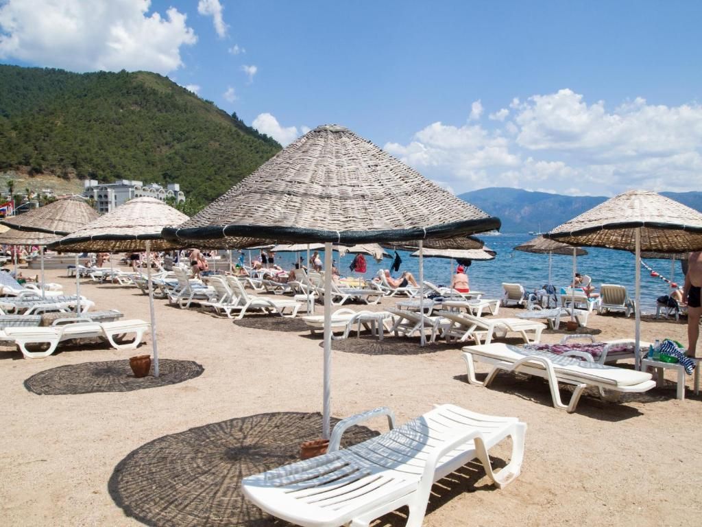 Fortuna Beach фото 26