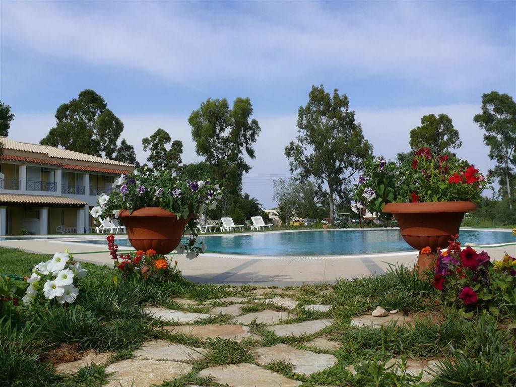 Aristoteles Beach фото 2