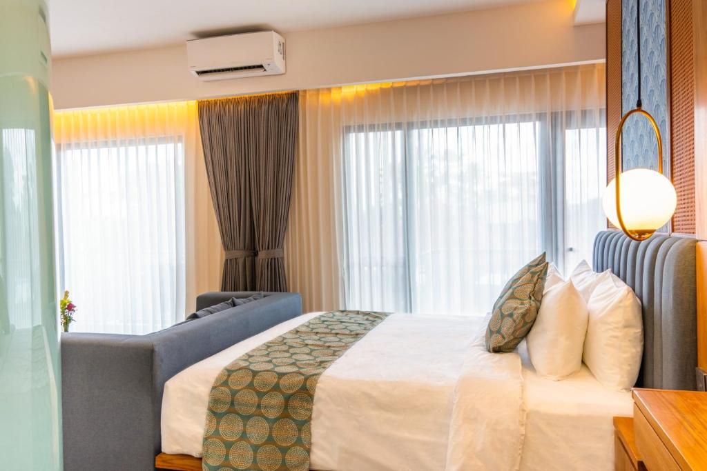 The Sand Suites & Villas фото 37