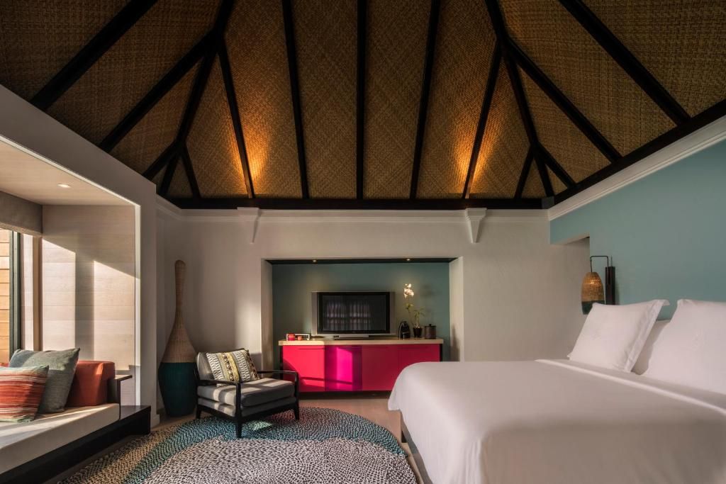 Four Seasons Resort Maldives at Kuda Huraa фото 55