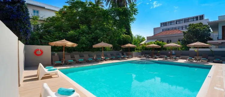 Фото отеля Amphitryon Boutique Hotel