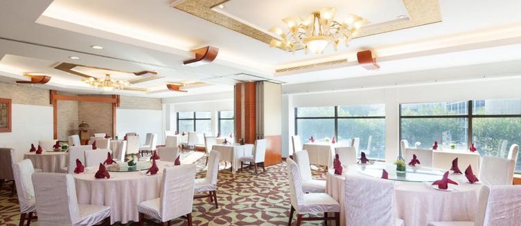 Фото отеля Jianguo Hotel Shanghai