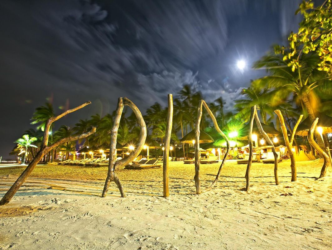 Fridays Boracay фото 36