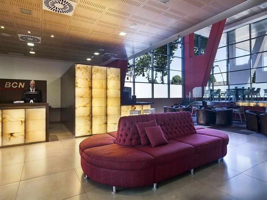 Hotel 4 Barcelona фото 2