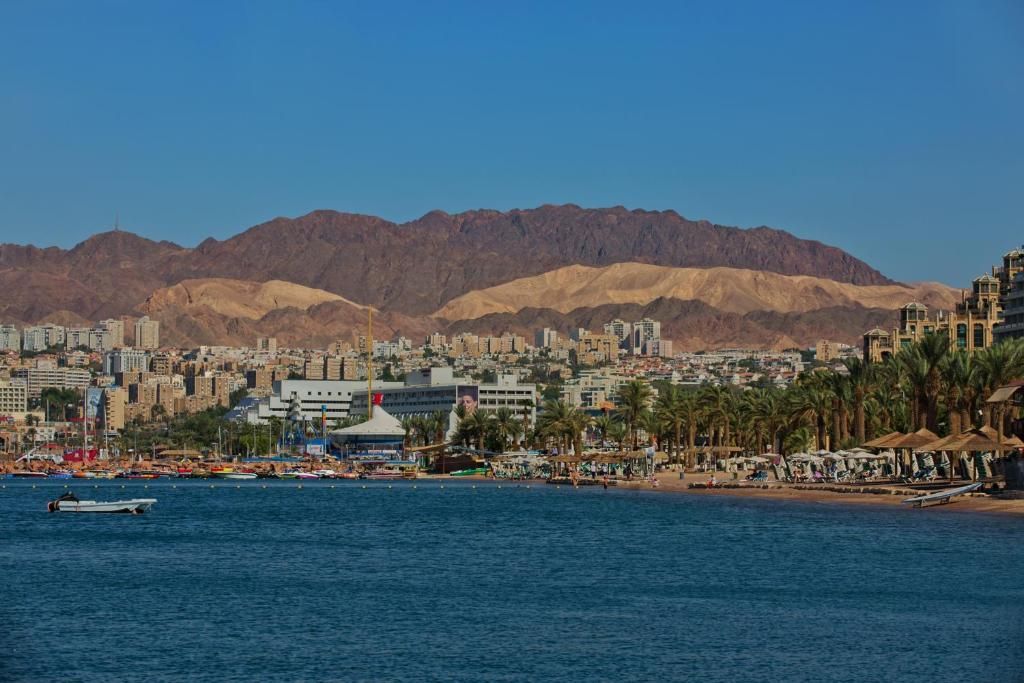 Dan Panorama Eilat Hotel фото 42