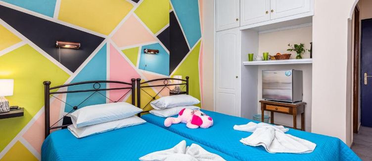 Фото отеля Riviera Seaside Hotel by Estia