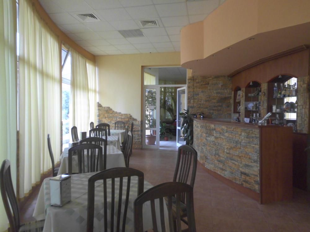 Pancho Family Hotel фото 0