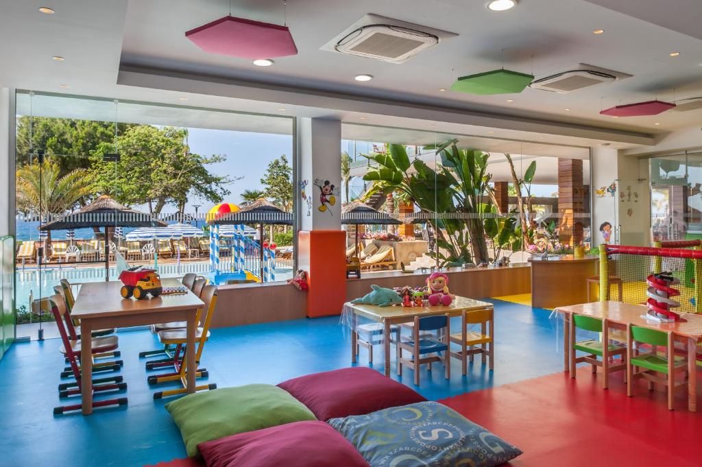 Amathus Beach Hotel Limassol фото 85