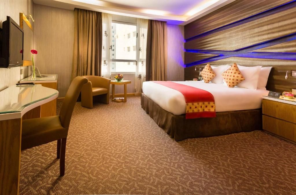 Al Safir Hotel & Tower фото 23