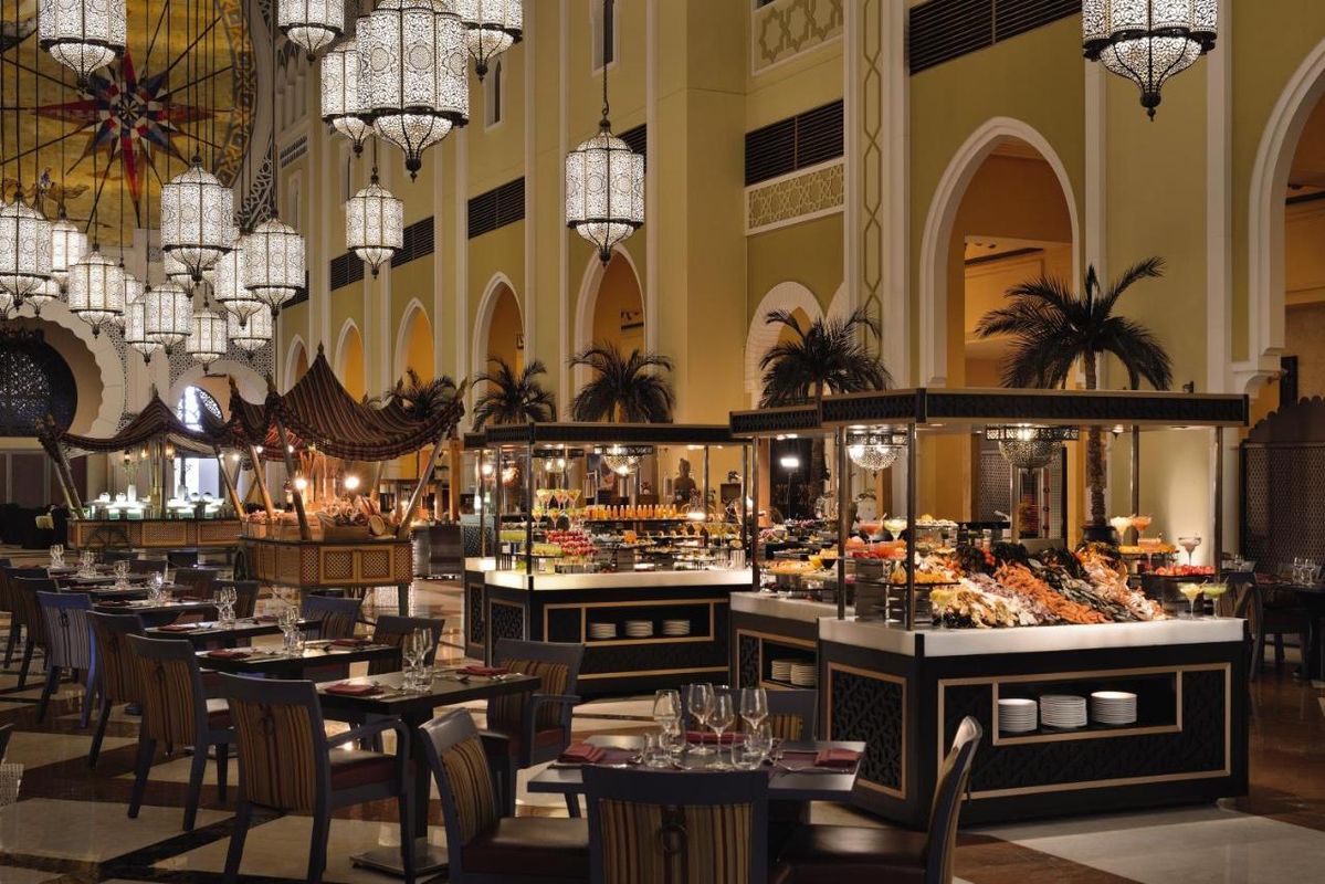 Oaks Ibn Battuta Gate Dubai фото 12