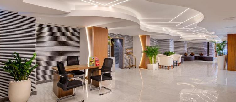 Фото отеля Vendome Plaza Hotel