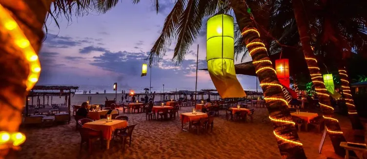 Фото отеля International Beach Hotel & Restaurant