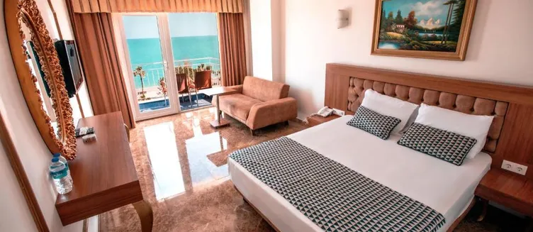 Фото отеля Kristal Beach Hotel