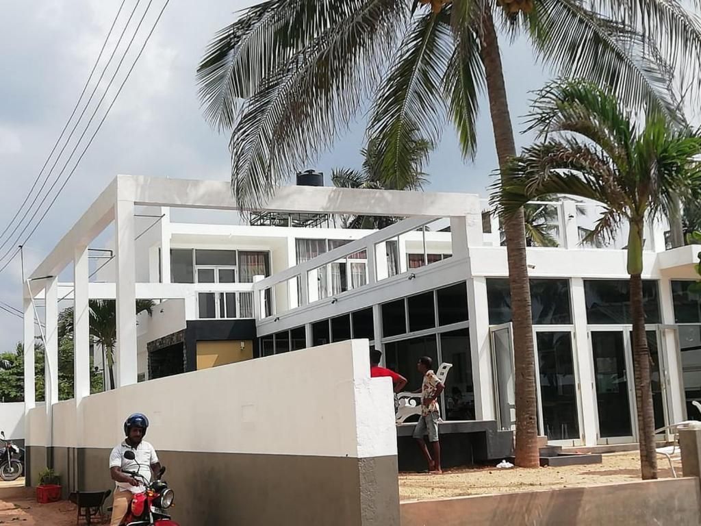 Saara Beach Hotel фото 9