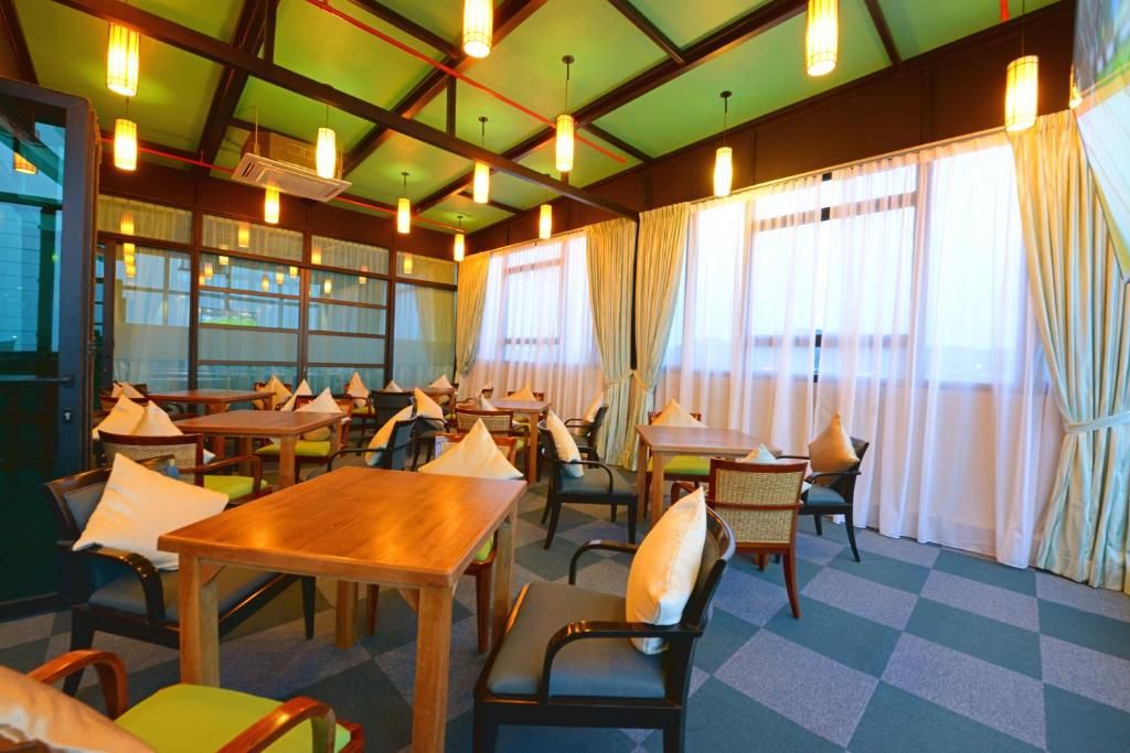 Nadias Hotel Cenang Langkawi фото 24