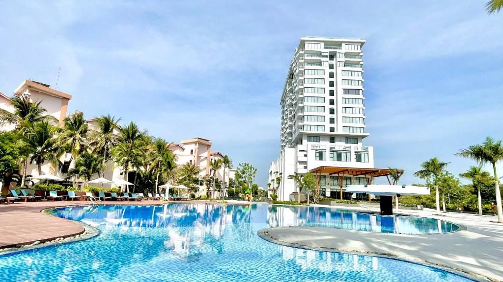 Long Thuan Resort & Spa фото 2