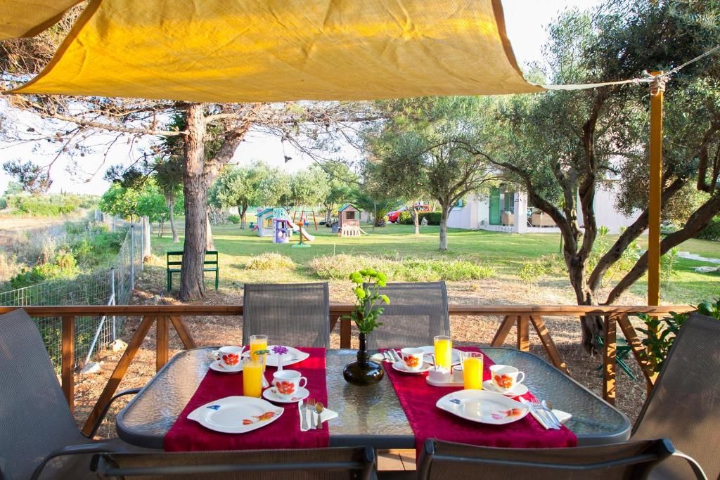 Monambeles Villas фото 19