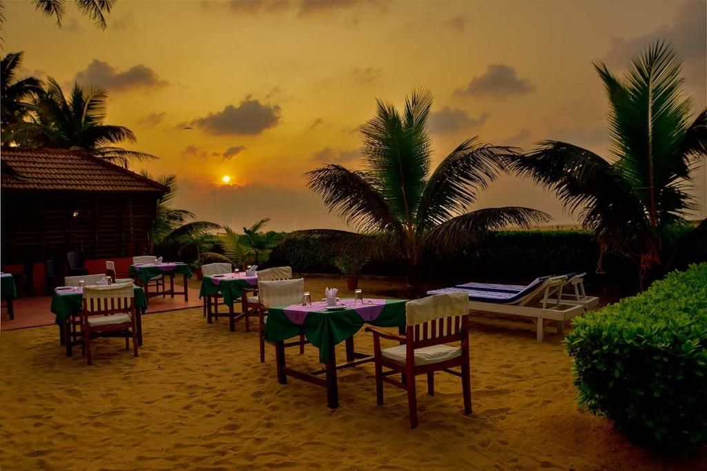 Beach and Lake Ayurvedic Resort фото 64