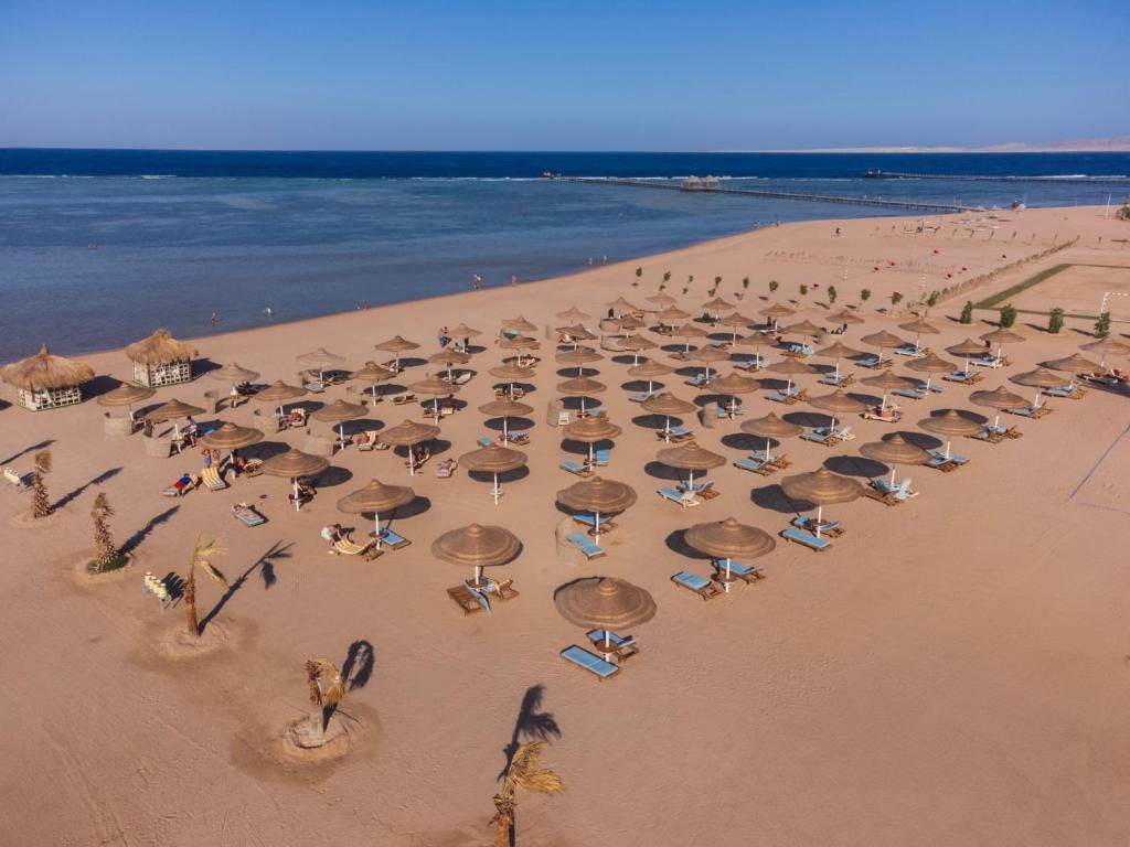 Amwaj Oyoun Resort фото 31