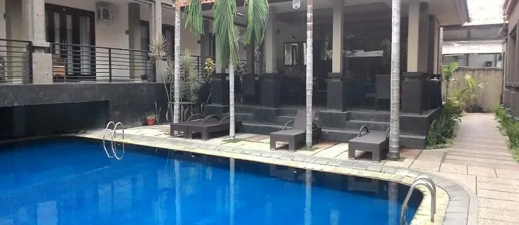 Фото отеля Taman Tirta Ayu Pool and Mansion