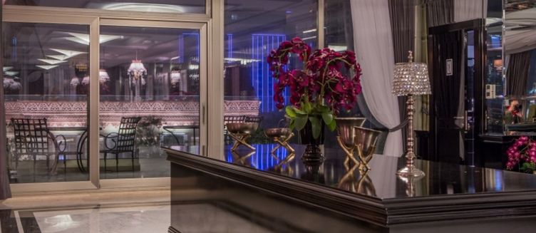 Фото отеля Sapphire City Hotel