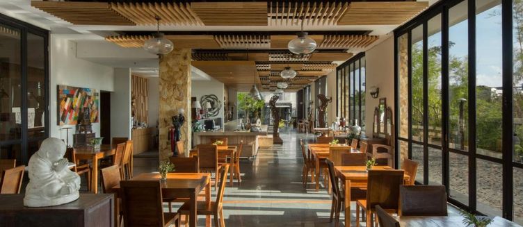 Фото отеля Paragon Hotel Seminyak