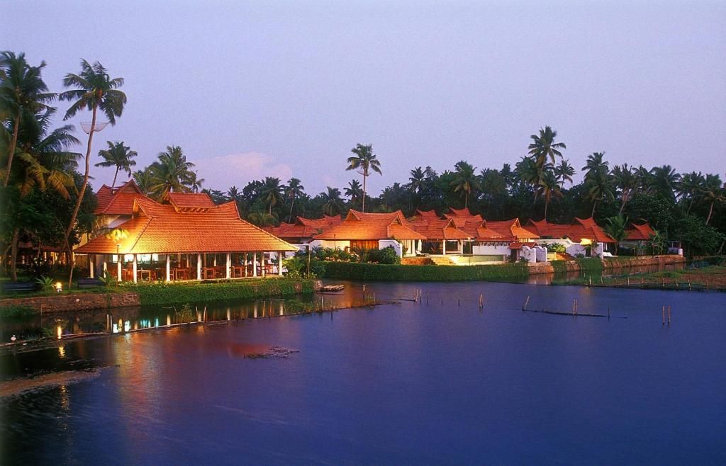 Kumarakom Lake Resort фото 38