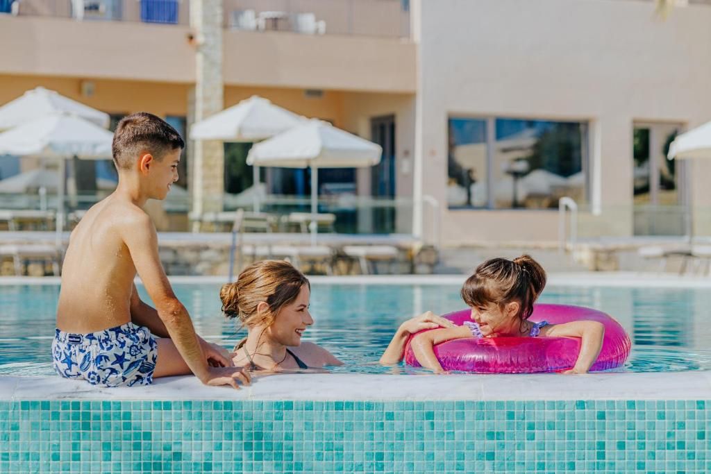 St. Elias Resort & Waterpark фото 63