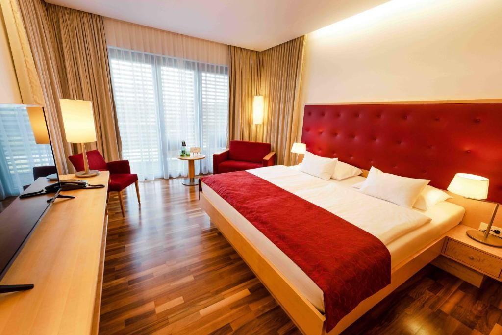 Hotel & Therme Laa An Der Thaya фото 12