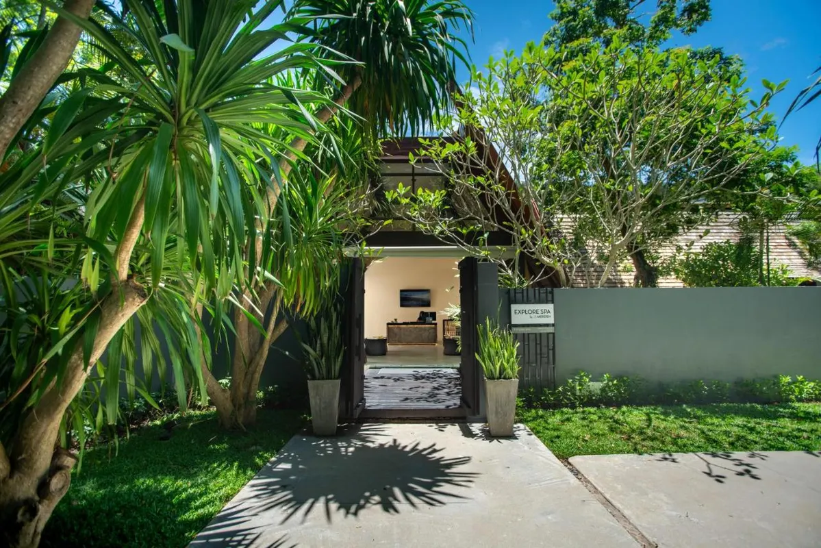 Le Meridien Phuket Mai Khao Beach Resort фото 21