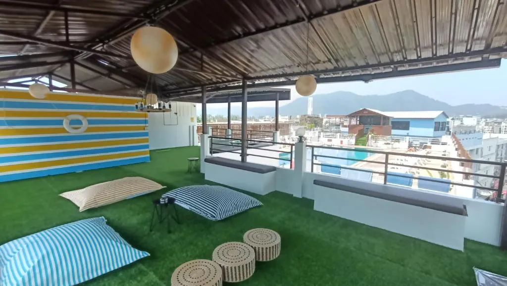 Issara Patong Beach фото 69