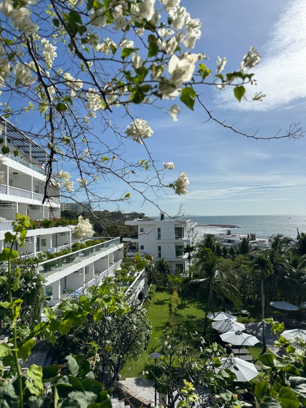 The Cliff Resort and Residence фото 78