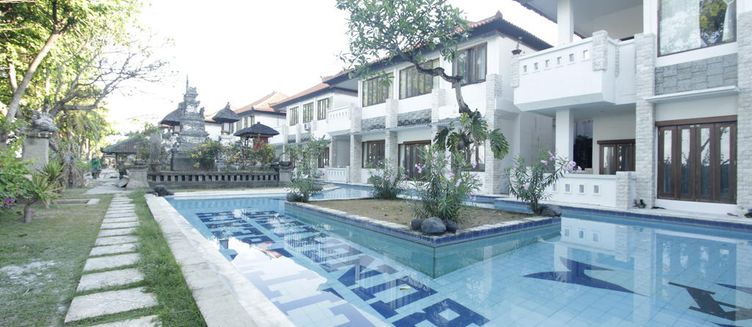 Фото отеля Alit Beach Resort and Villas